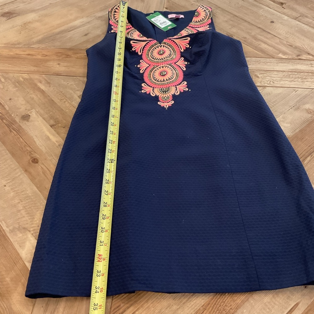 Lilly Pulitzer Gabby Shift Dress True Navy Embellishedโ Neckline Size 8 NWT - Picture 9 of 9